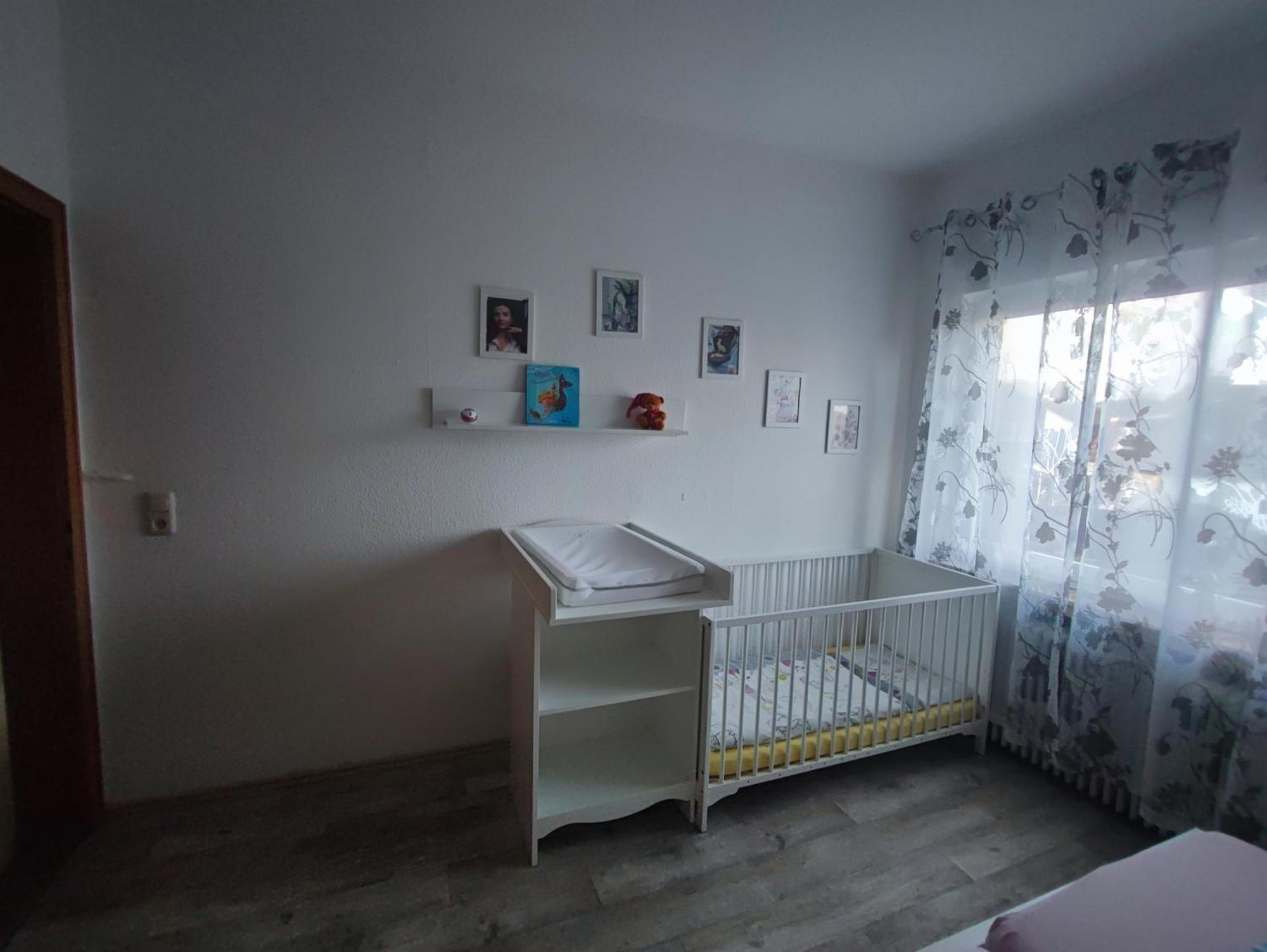 Familienfreundliche Wohnung Schortens Habitación foto